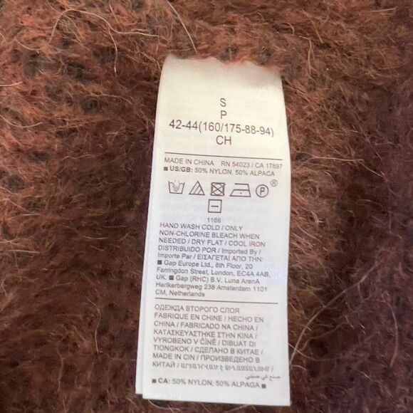 Banana Republic Chocolate brown Alpaca Yarn Sweater/ Italian Yarn Sweater size S - Picture 6 of 16